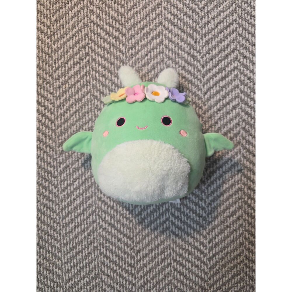 Squishmallows Tove the Mint Green Mothman 8 Inch Flower Crown Plush Toy